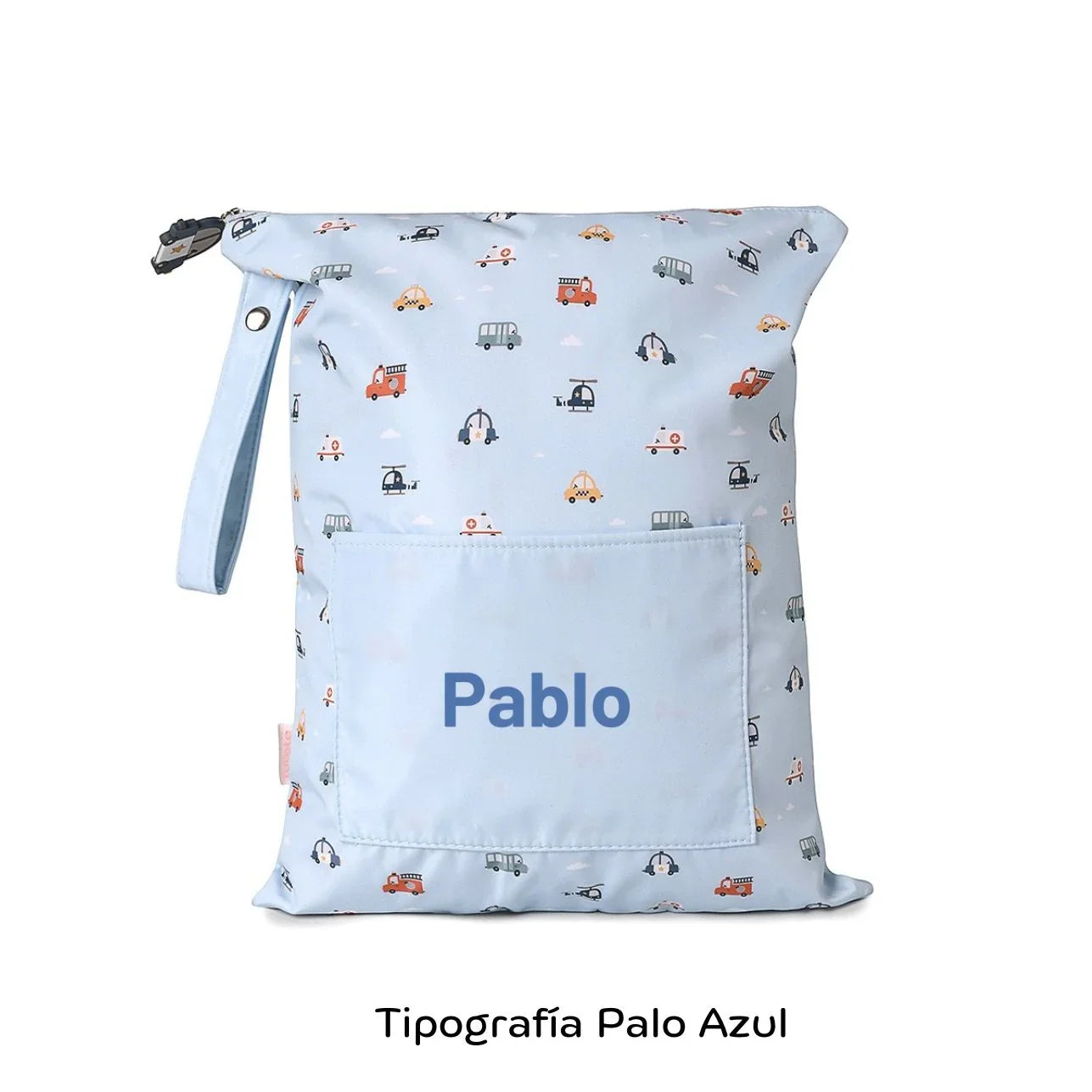 Bolsa Impermeable City cars Personalizable de Tutete es justo lo que necesitas.
Esta bolsa es perfecta para llevar la muda de recambio a la escuela infantil o para guardar la ropa mojada o manchada después de una clase de natación. ¡Incluso es ideal para llevar la ropa interior cuando estás de viaje!