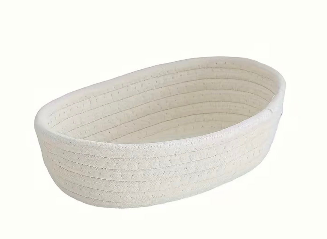 Cesta de regalo premium para recién nacido. El detalle corporativo ideal para empresas y clínicas wellness que buscan un obsequio exclusivo, artesanal y sostenible. CESTA DE RECIEN NACIDO CALIDAD A PRECIO MUY COMPETITIVO