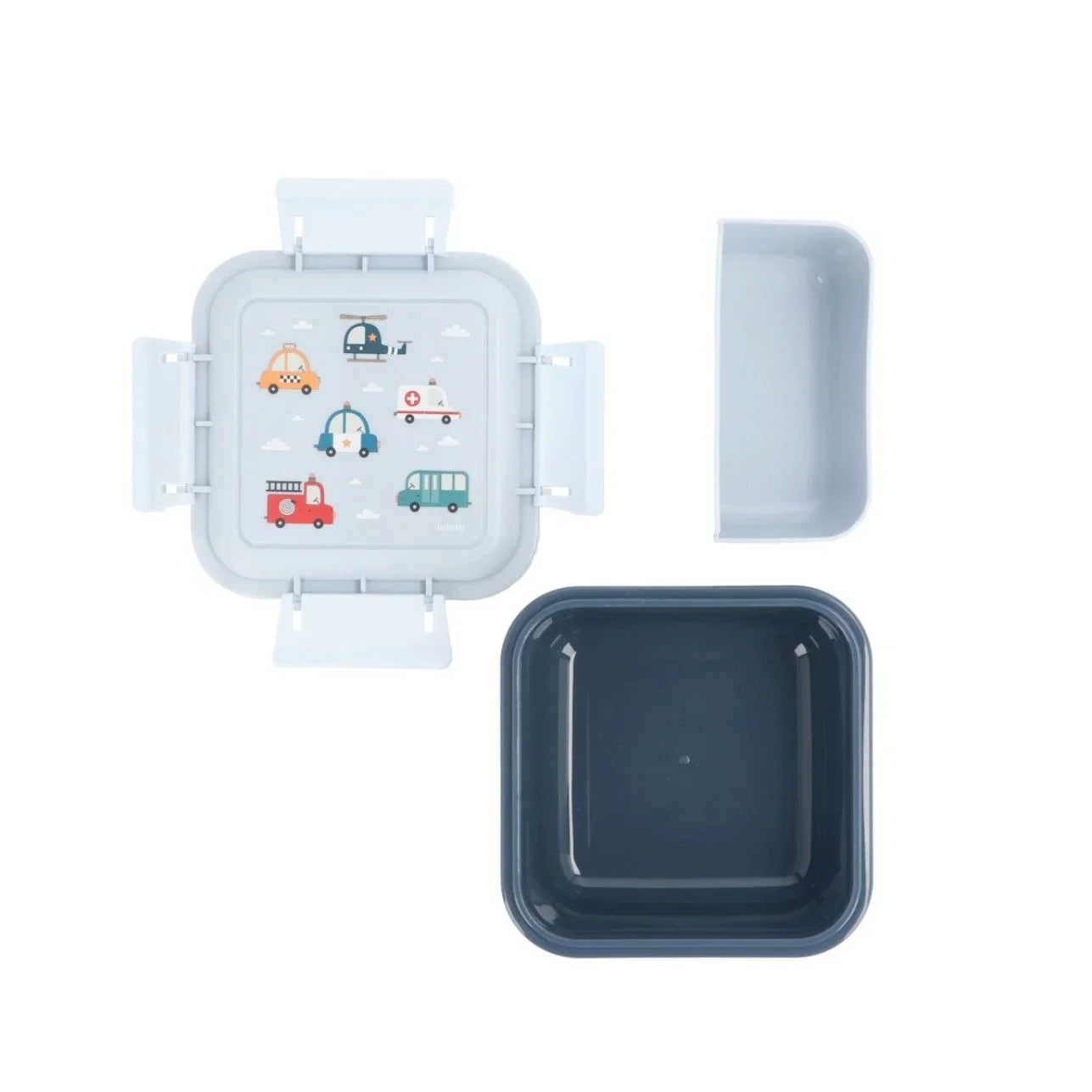 ¡La Caja Almuerzo infantil Grande City cars es perfecta para ti! Esta caja cuenta con una sorprendente ilustración de coches muy molones en la tapa y tiene capacidad suficiente para snacks, frutas o tentempiés saludables.