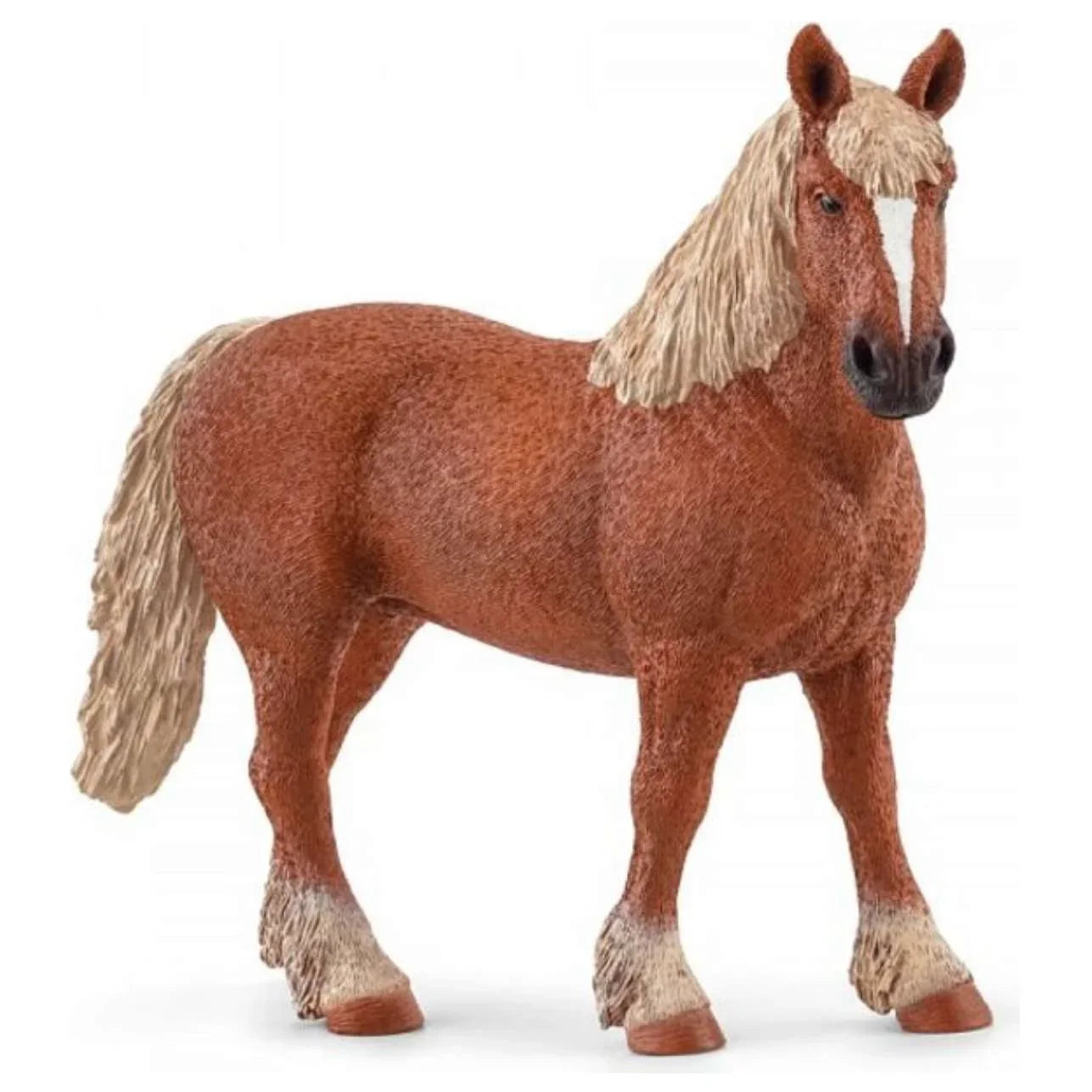 Figura Caballo de Tiro Belga – Schleich 🐴
Edad recomendada: A partir de 3 años
Dimensiones: 12,4 x 6,2 x 12,3 cm
Incluye: 1 figura