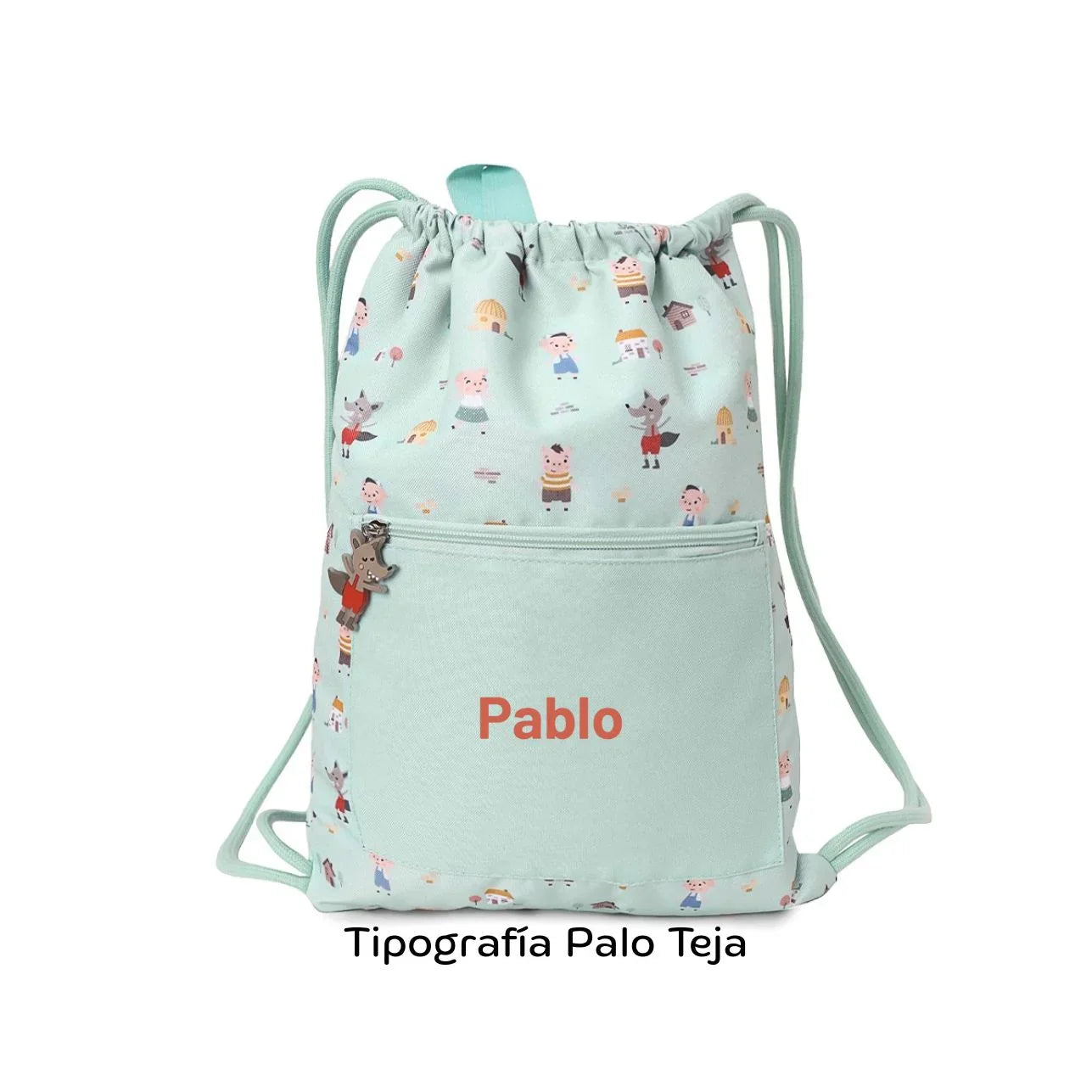 La Mochila Saco Impermeable de Tutete, con diseño exclusivo de The Three Little Pigs, es el accesorio imprescindible para acompañar a los peques en sus días más movidos: piscina, deporte, excursiones o cualquier aventura escolar.
Su interior impermeable protege la ropa, toalla o material del agua y la humedad,
