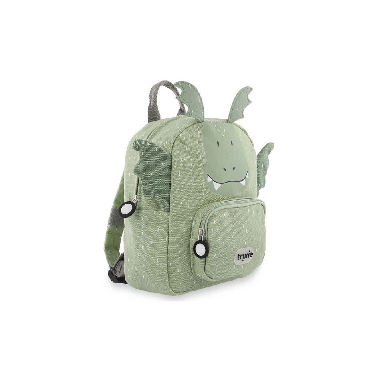 La Mochila Dragón Trixie es mucho más que un accesorio escolar: es el amigo inseparable de tu peque para la guardería, el parque o cualquier pequeña gran aventura. Diseñada pensando en la comodidad, autonomía y seguridad de los más pequeños, es ideal para niños a partir de 0-3 años, etapa de escuelita infantil.
Con su divertido diseño de dragón y tamaño adaptado a manos pequeñas, esta mochila combina funcionalidad con mucha personalidad. Dispone de un amplio compartimento principal y un bolsillo delantero