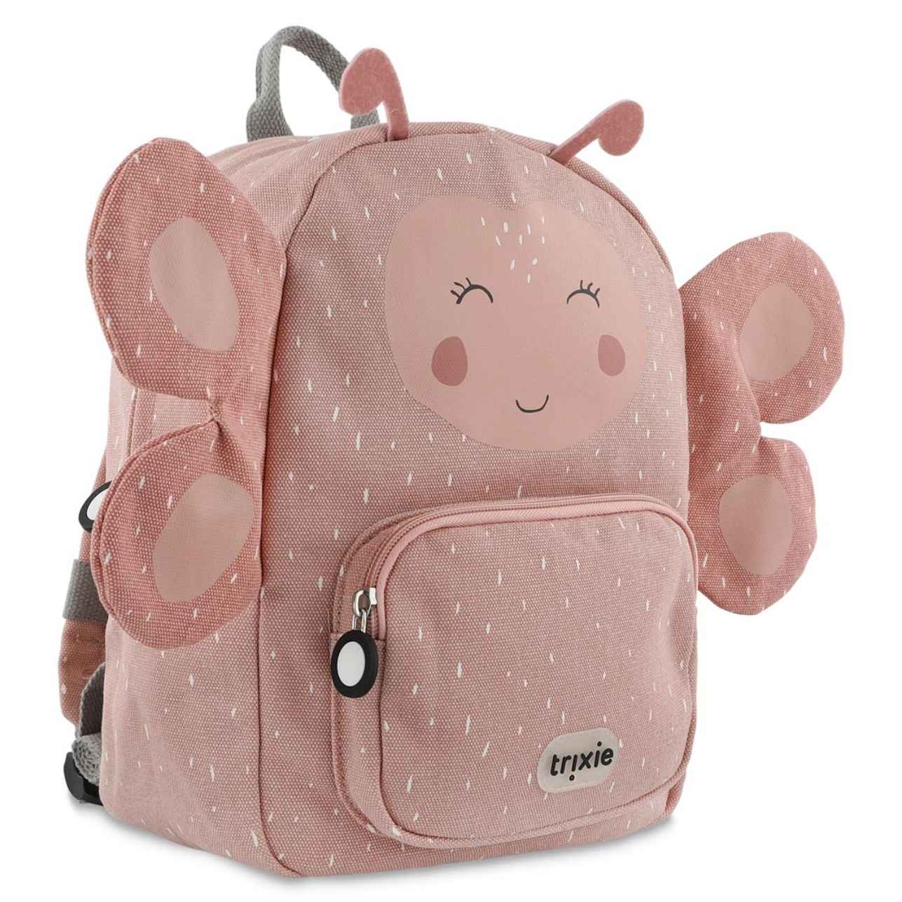 La mochila infantil Mariposa Trixie está diseñada pensando en la comodidad, la autonomía y el estilo de los más pequeños. Ideal para la etapa de infantil o preescolar, cuenta con tirantes acolchados y ajustables, además de una correa en el pecho que mantiene la mochila en su sitio sin que se resbale.