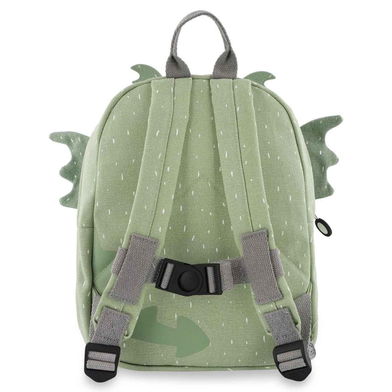 La mochila infantil Dragón Trixie está diseñada pensando en la comodidad, la autonomía y el estilo de los más pequeños. Ideal para la etapa de infantil o preescolar, cuenta con tirantes acolchados y ajustables, además de una correa en el pecho que mantiene la mochila en su sitio sin que se resbale.