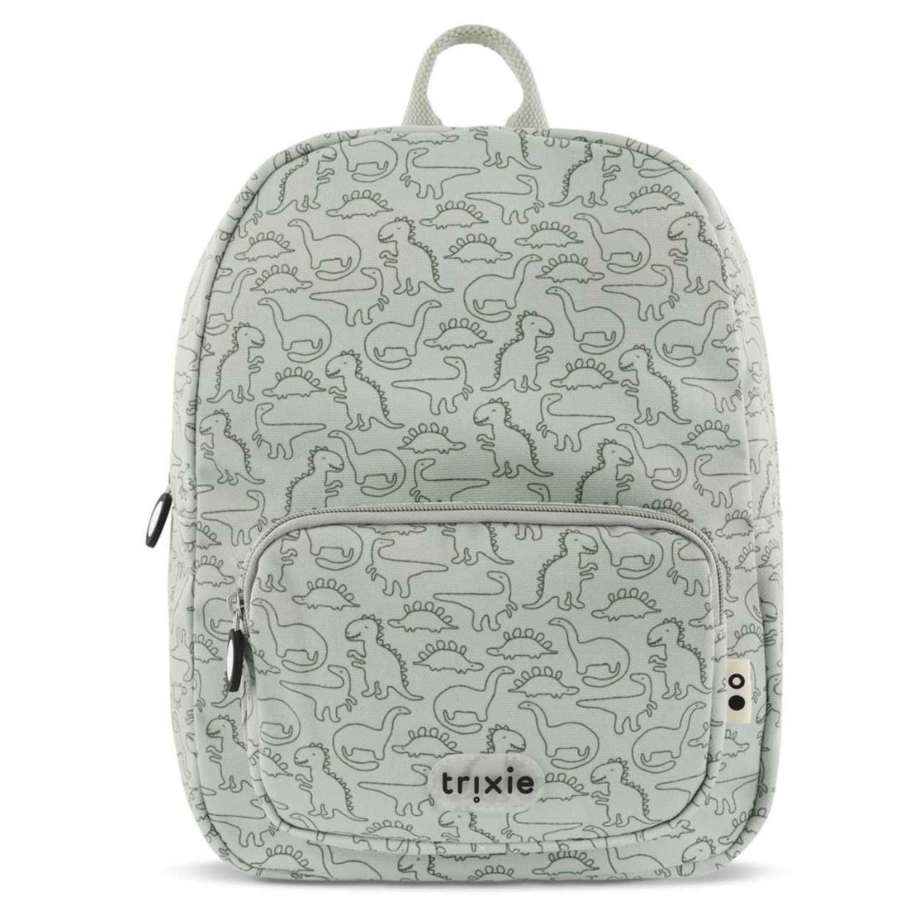 La mochila infantil estampada Dinos de Trixie está diseñada pensando en la comodidad, la autonomía y el estilo de los más pequeños. Ideal para la etapa de infantil o preescolar, cuenta con tirantes acolchados y ajustables, además de una correa en el pecho que mantiene la mochila en su sitio sin que se resbale.
Su tamaño es perfecto para llevar el almuerzo, una muda, sus juguetes favoritos o incluso su peluche inseparable. El bolsillo delantero es ideal para meriendas o pequeños tesoros, y su apertura