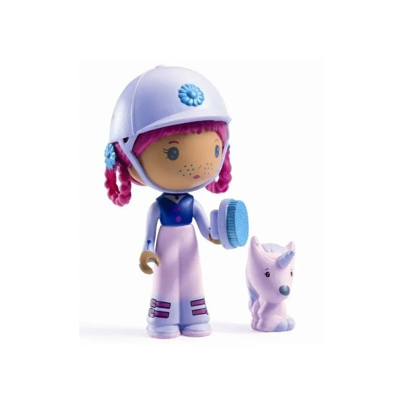 Tinyly Joe & Gala
🌸 Una encantadora muñequita con su inseparable mascota, perfecta para imaginar, jugar y coleccionar.
Tinyly Joe & Gala forma parte de la delicada colección Tinyly de Djeco. Diseñada por Virginie Brachet, esta figura combina ternura, detalle y fantasía, invitando a los peques a crear historias llenas de magia y amistad.