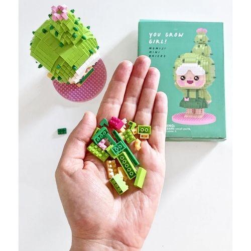 Mini Bricks - You Grow Girl - Cactus Momiji (897 pcs) - manodesantaoficial
