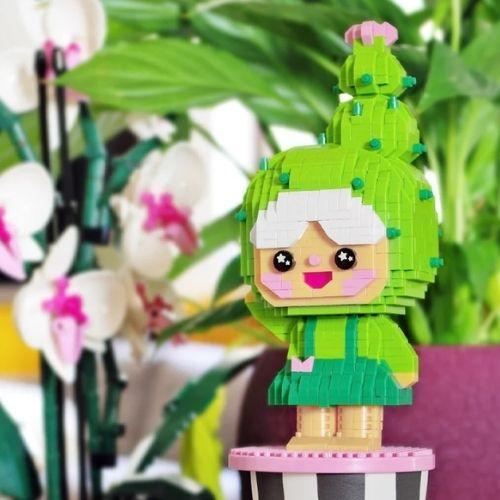 Mini Bricks - You Grow Girl - Cactus Momiji (897 pcs) - manodesantaoficial