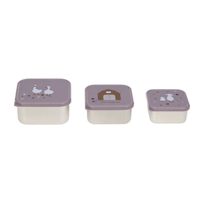 set de 3 cajitas de almuerzo de la colección Tiny Farmer de LÄSSIG es ideal para familias que buscan combinar diseño, funcionalidad y materiales seguros. Perfectas para niños a partir de 3 años, estas cajitas acompañan a tus peques en el cole, excursiones o meriendas al aire libre.