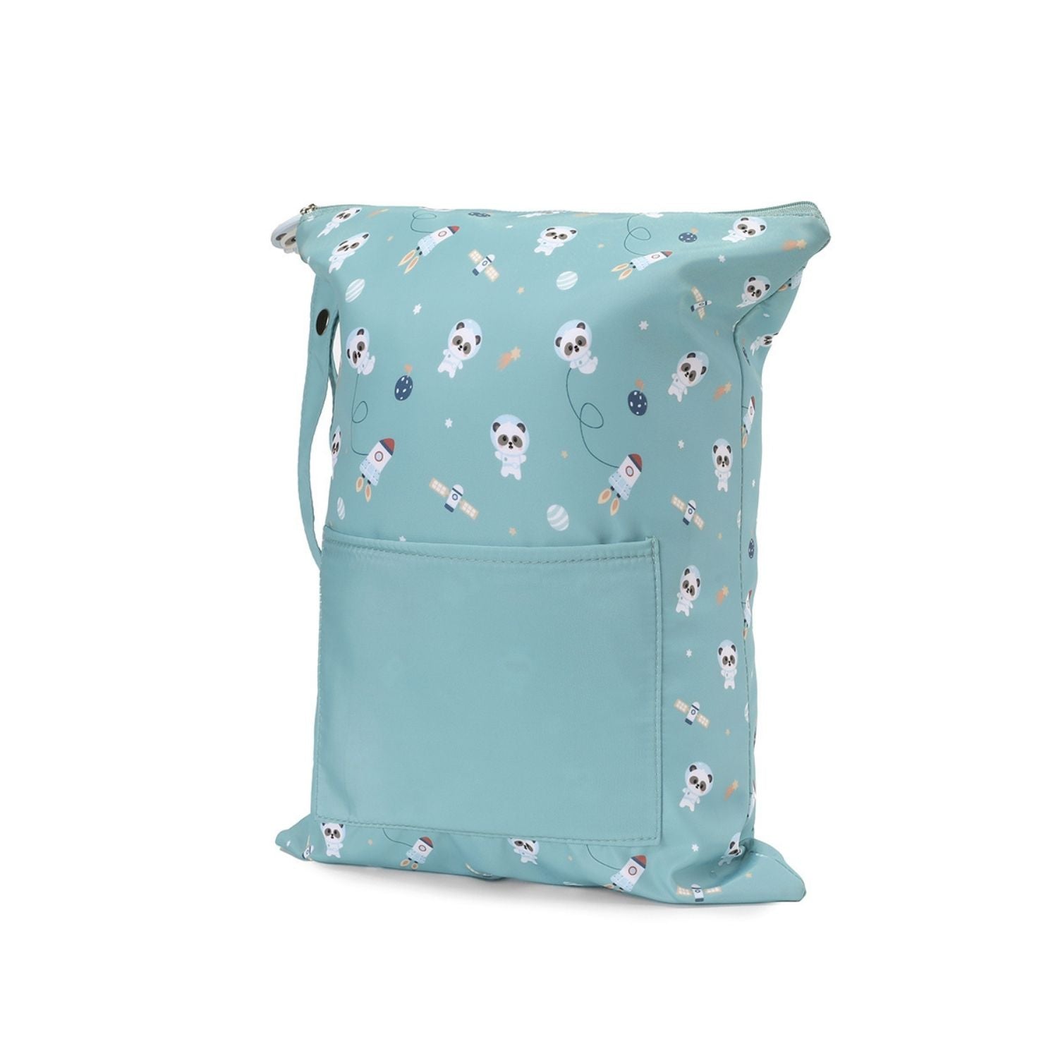 Bolsa Impermeable Pandas in Space de Tutete. Esta bolsa impermeable infantil es el accesorio perfecto para llevar la muda de recambio, la ropa sucia o los trajes de baño mojados de forma higiénica y cómoda.