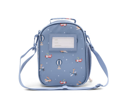 Consigue la bolsa merienda térmica personalizable 3D Planes (Aviones) en www.manodesantaoficial.es. Bolsa térmica infantil con relieve 3D aislante e impermeable, ideal para el colegio. ¡Personalízala con su nombre!