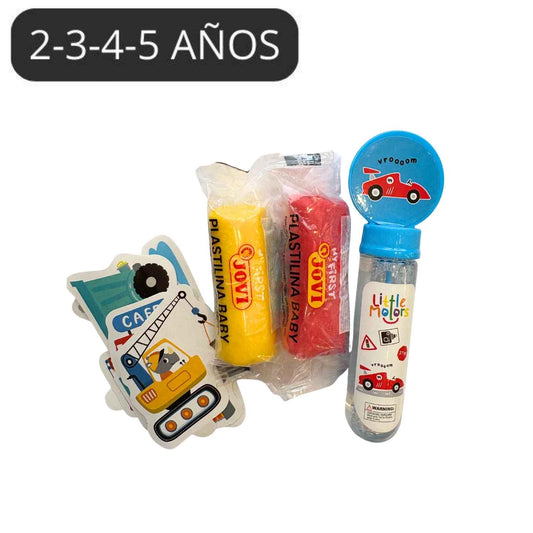 Compra la Bolsita de Cumple Little Motors en Mano de Santa. Incluye pompero, plastilina Baby y pegatinas para niños de 2 a 5 años. ¡El detalle de cumpleaños perfecto!