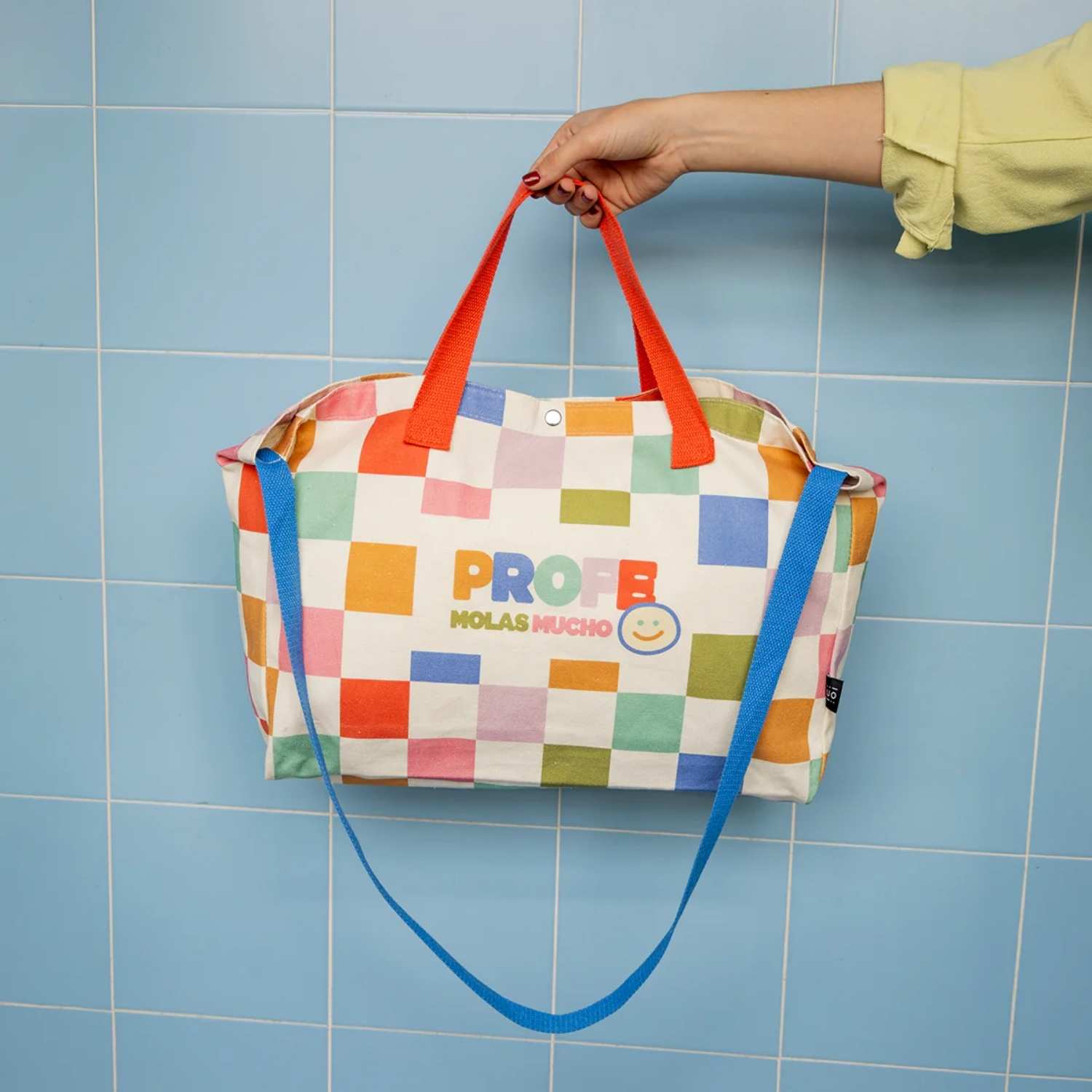 Bolso "Profe molas mucho" de algodón 100%. Regalo ideal para profesores, resistente (340g) y con doble asa para hombro o mano. Práctico, espacioso y diseñado en España.