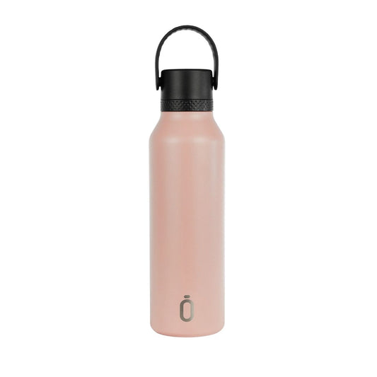 La Runbott Mii MELOCOTÓN&nbsp;no es solo una botella, ¡es la aliada perfecta para acompañar cada aventura de tus peques! Ya sea en el cole, una excursión o un día en el parque, esta botella térmica de 600 ml combina funcionalidad, diseño y seguridad en un solo producto.

Gracias a su tecnología de aislamiento al vacío, mantiene las bebidas frías hasta 24 horas y calientes hasta 12, sin condensación exterior. ¿Lo mejor? Su innovador sistema EverTaste® con recubrimiento cerámico interior evita sabores metálic