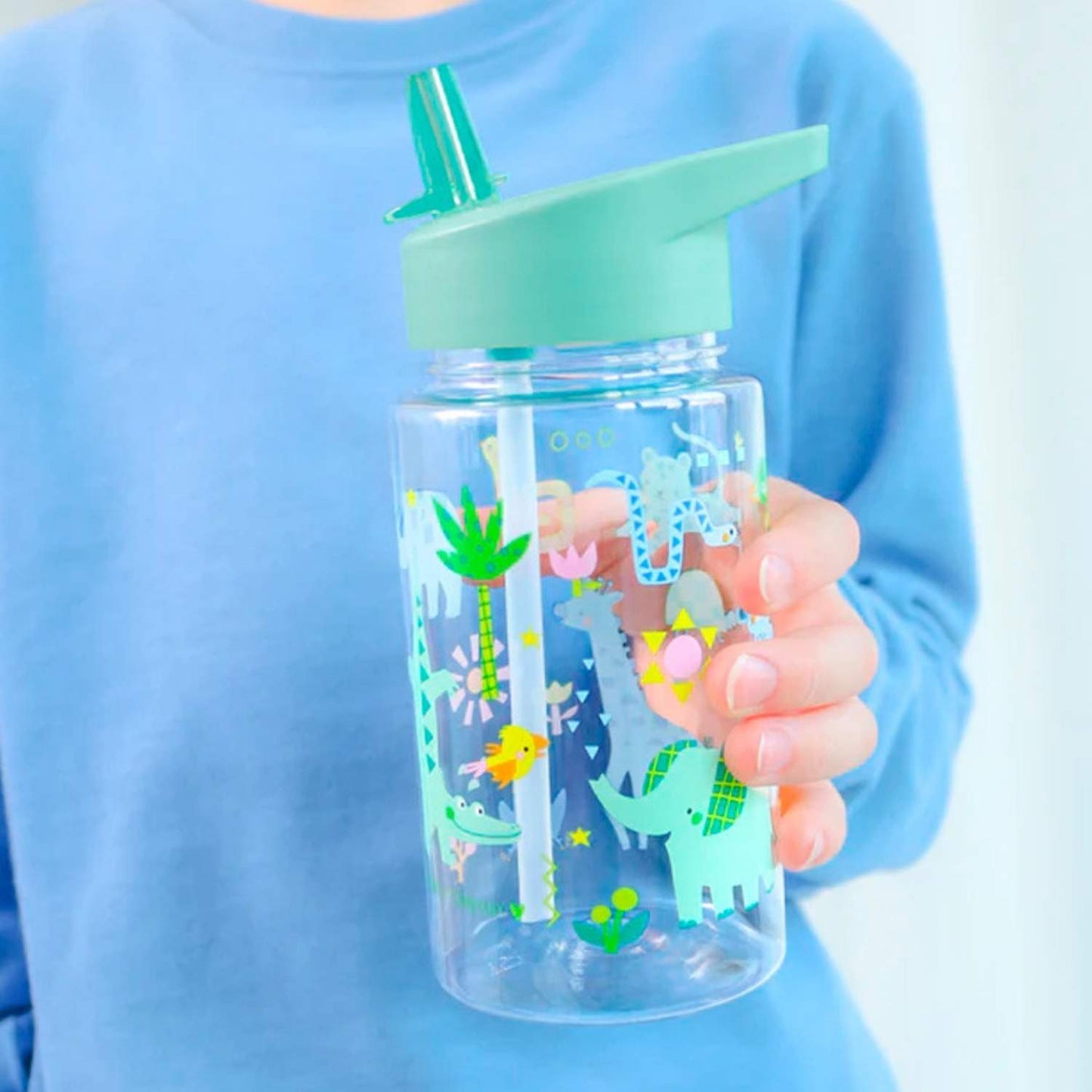 Botella infantil con pajita JUNGLE 450 ml de A Little Lovely Company. Cantimplora de tritán ligera, libre de BPA y a prueba de fugas con pegatinas de regalo, perfecta para el colegio y excursiones.