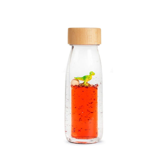 Move Bottle Petit Boum – Dino King 🦖
Edad recomendada: A partir de 3 meses
Dimensiones: 15,5 × 4,5 cm
Capacidad: 250 ml
Incluye: 1 botella sensorial sellada
Fabricada a mano en España
