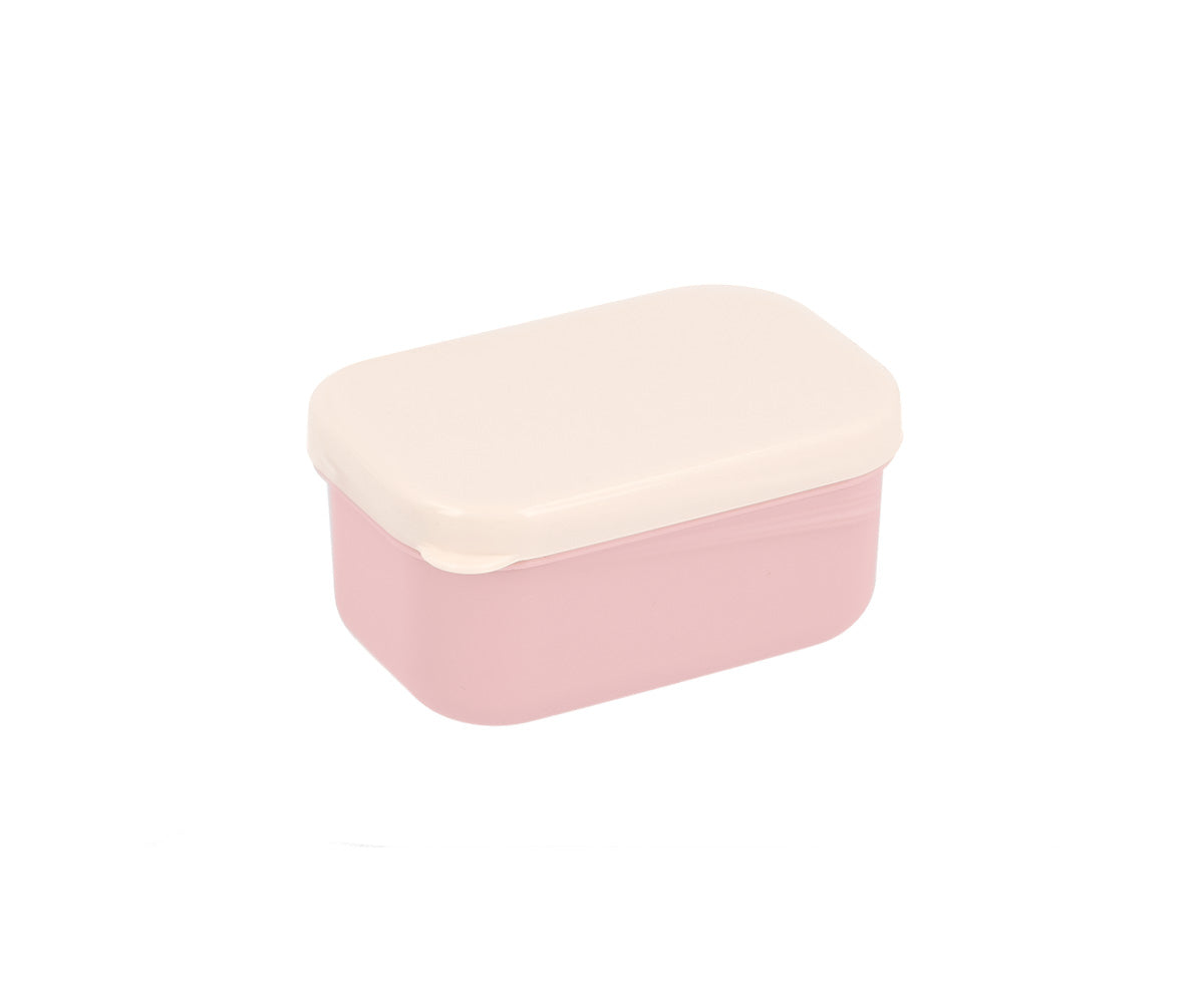  Caja de Almuerzo Bento Blossom Birds (Pájaros) de Tutete es la solución perfecta para organizar el menú diario de los más pequeños. Gracias a su capacidad de 500ml y su cajita interior extraíble, podrás separar los alimentos de forma cómoda, manteniendo la comida fresca y apetitosa. 