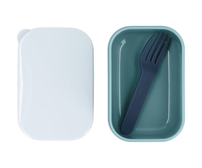 Caja de Almuerzo Bento Pandas in Space de Tutete es la solución perfecta para organizar el menú diario de los más pequeños. Gracias a su capacidad de 500ml y su cajita interior extraíble, podrás separar los alimentos de forma cómoda, manteniendo la comida fresca y apetitosa