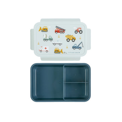 caja de almuerzo Bento Coches de A Little Lovely Company! Diseñada con un alegre estampado de la selva, es la opción ideal para llevar la comida del peque al cole, a la guardería o de excursión. Gracias a su bandeja extraíble de dos compartimentos y a su cierre hermético