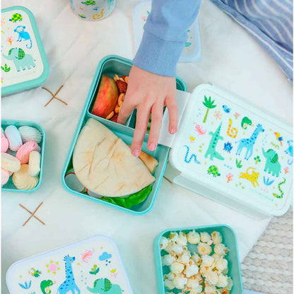 Comprar caja de almuerzo Bento Jungle A Little Lovely Company en www.manodesantaoficial.es. Hermética, con compartimentos y libre de BPA. ¡Envío rápido!