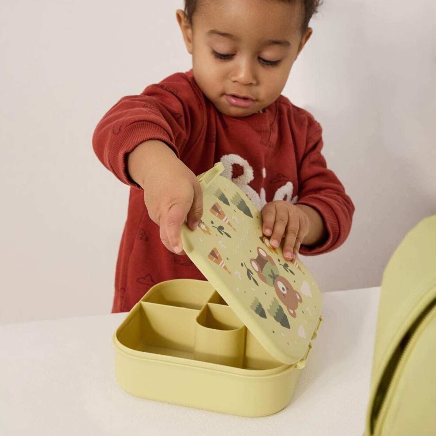 Fiambrera grande Lunchbox Explorer Miniland (1200 ml). Con 4 compartimentos herméticos, libre de BPA y apta para lavavajillas. ¡Ideal para la comida del cole!