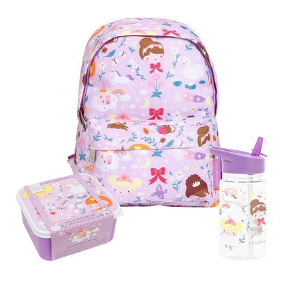 Consigue el Pack Vuelta al Cole PRINCESAS de A Little Lovely Company en Mano de Santa. El set infantil completo con mochila de 7 L, botella de tritán de 450 ml y 4 fiambreras apilables ideales para la guardería y el colegio.