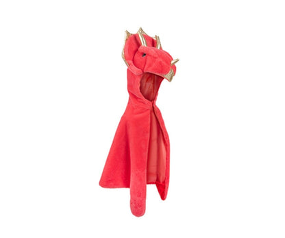 Esta vibrante capa de Triceratops es el disfraz perfecto para que los más pequeños (2-3 años) exploren el mundo con total libertad. Confeccionada en un suave tejido de peluche en tonos cálidos, transforma al instante a cualquier niño o niña en un adorable dinosaurio. Su diseño inteligente incluye una capucha de felpa con cuernos y llamativos ojos dorados que aportan un toque "rugiente" lleno de encanto.