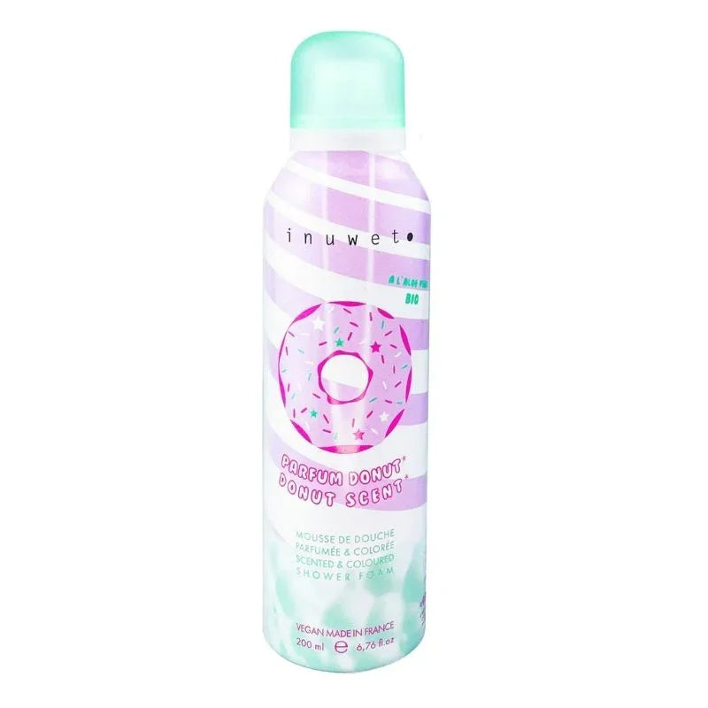 Sumérgete en una nube de suavidad con la mousse de ducha de Donuts INUWET. Su textura tipo chantilly hace que ducharse sea un placer esponjoso, mientras que el aloe vera y la glicerina cuidan e hidratan tu piel. Con más del 92 % de ingredientes naturales, es vegana, fabricada en Francia y apta para toda la familia desde los 3 años. ¡Dale a tu piel un baño de ternura y un aroma delicioso! Espuma de ducha aroma Donuts Inuwet.