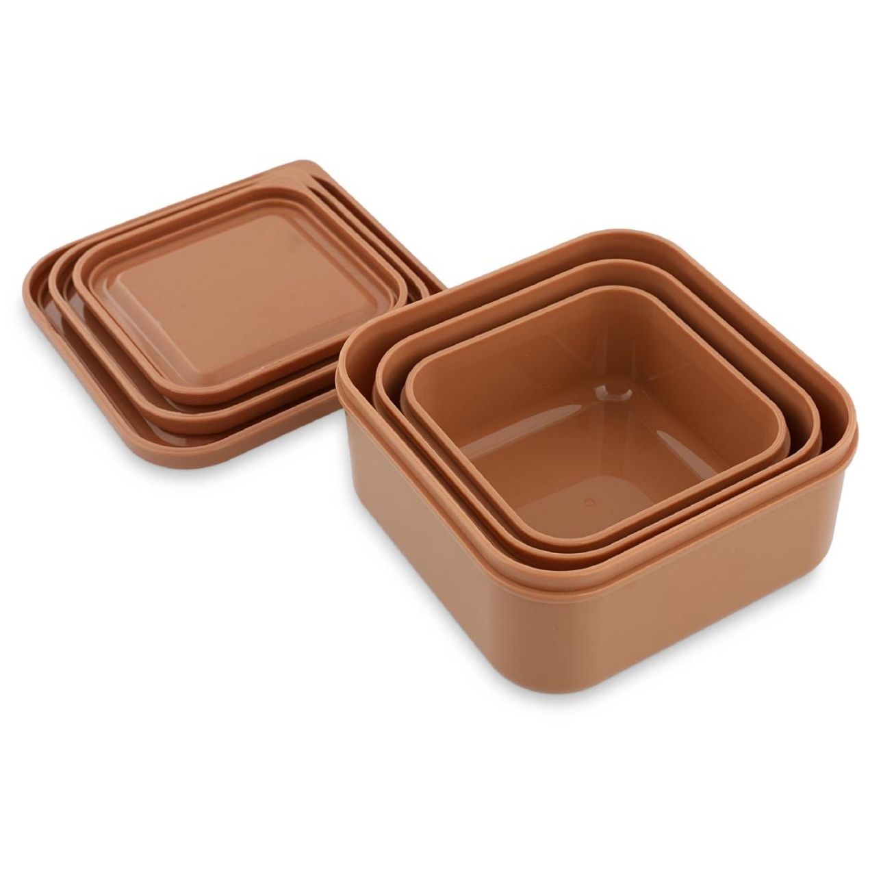 El set de fiambreras nido Mrs. Cat de trixie es la solución práctica, adorable y funcional para llevar los snacks de tu peque a todas partes. Incluye 3 tamaños diferentes que encajan unas dentro de otras, ocupando el mínimo espacio cuando no se usan, ¡perfectas para mochilas escolares o bolsas de paseo!