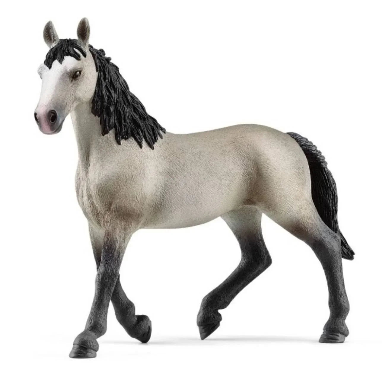 Figura Yegua Cheval de Selle Français – Schleich 🐎
Edad recomendada: 5 a 12 años
Dimensiones: 15 x 3,2 x 11 cm
Incluye: 1 figura