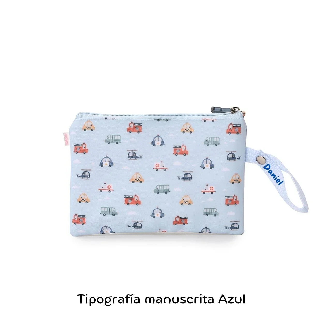  la funda para bocadillo Impermeable City Cars Personalizable de Tutete es justo lo que necesitas.


Bolsita de interior impermeable para llevar el bocadillo o fruta al colegio y no usar papel de aluminio ni bolsas de plástico que tanto contaminan. Una opción ecológica y muy divertida para proteger el medio ambiente. 