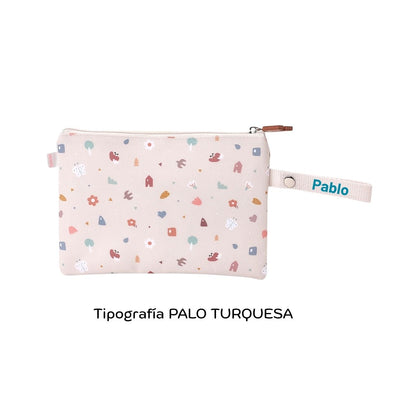 ¡No busques más! Si necesitas una bolsita pequeña resistente y personalizable para el almuerzo de tu pequeño, la funda para bocadillo Impermeable GEOMETRIC NATURE Personalizable de Tutete es justo lo que necesitas.


Bolsita de interior impermeable para llevar el bocadillo o fruta al colegio y no usar papel de aluminio ni bolsas de plástico que tanto contaminan. Una opción ecológica y muy divertida para proteger el medio ambiente.