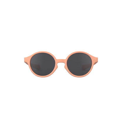 Compra las Gafas Izipizi Baby #D 2026 en Mano de Santa. Lentes polarizadas cat. 3, montura elástica y 100% protección UV para bebés de 0 a 3 años. ¡Seguridad y estilo!