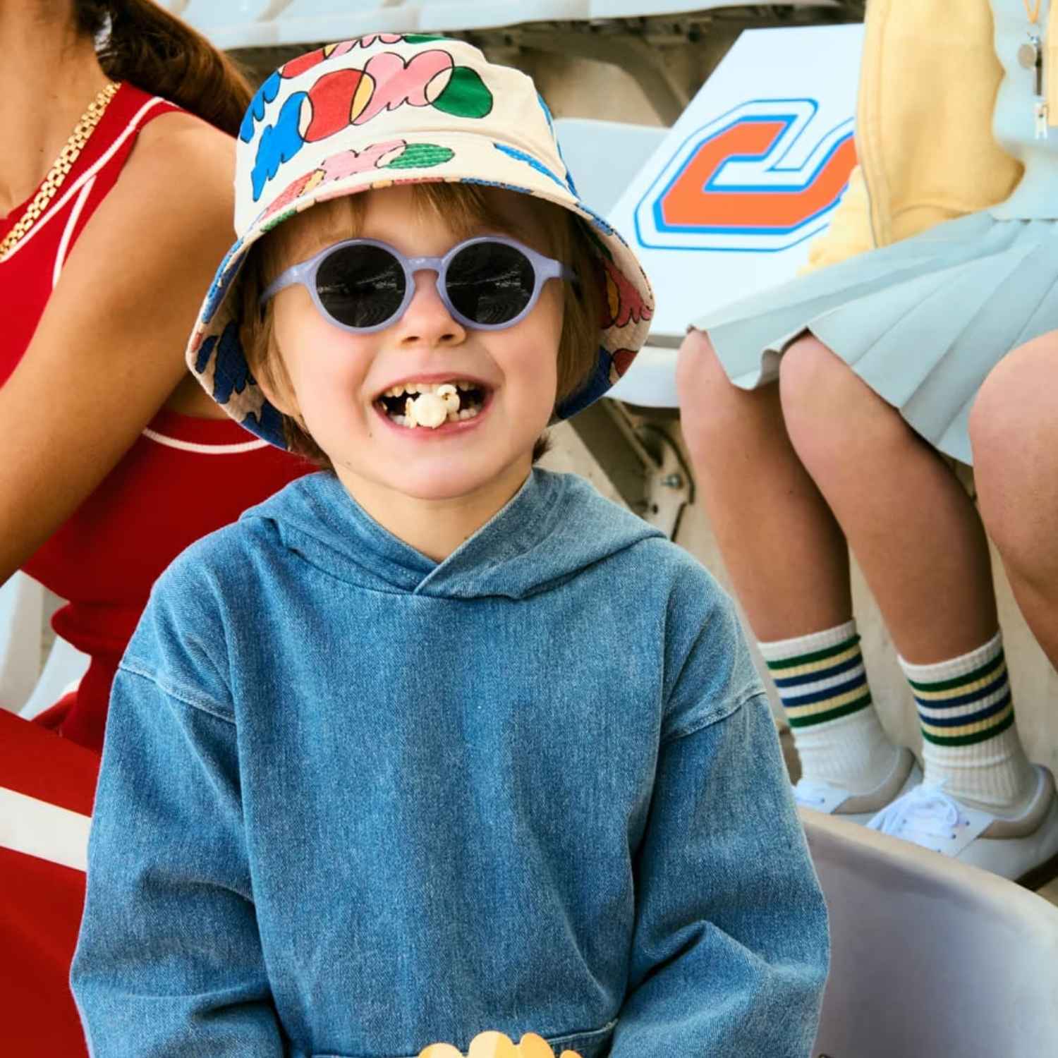 Compra las Gafas Izipizi Baby #D 2026 en Mano de Santa. Lentes polarizadas cat. 3, montura elástica y 100% protección UV para bebés de 0 a 3 años. ¡Seguridad y estilo!