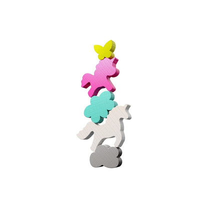 Stacking Challenge Unicorns de HABA: 300 retos de equilibrio y lógica para niños +6 años. Un juego de madera compacto y divertido para llevar a todas partes. ¡Disponible en www.manodesantaoficial.es!