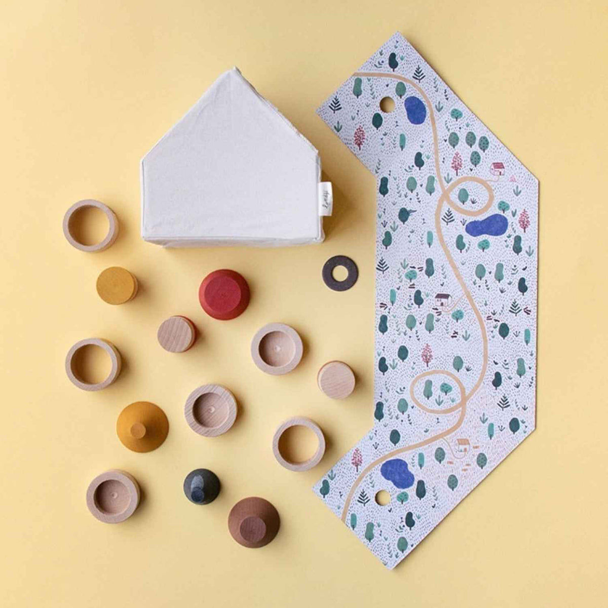 Compra el juego de madera My Three Little Pigs de Londji para niños desde 2 años. Madera de haya PEFC, tintes al agua y fabricación local en Barcelona.