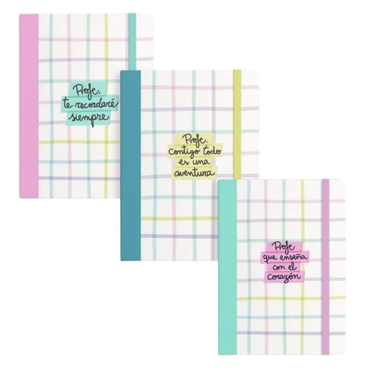 Libreta con goma para profesores con diseño de cuadros pastel y frases molonas. Tamaño ideal de 19x13 cm y materiales resistentes. ¡Organiza tu curso en www.manodesantaoficial.es!
