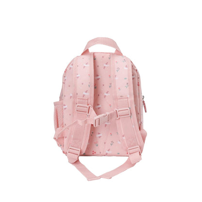 Consigue la mochila infantil Blossom Birds personalizable de Tutete en www.manodesantaoficial.es. Mochila impermeable y acolchada ideal para guardería y niños de hasta 5 años. ¡Personalízala con su nombre!