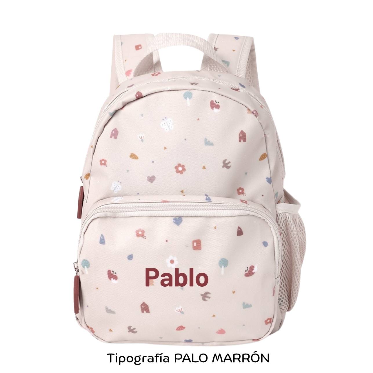 ¡La Mochila Infantil Geometric Nature Personalizable de tutete es perfecta para esos pequeños aventureros en su regreso a clases!&nbsp; esta mochila es un must-have para llevar a la escuela.&nbsp;

¿Por qué son ideales para tu peque? El tamaño pequeño es perfecto para llevar una muda y puede ser personalizado con su nombre. Además, cuenta con un bolsillo frontal para llevar cómodamente su juguete favorito. y uno lateral para poder llevar su botella de agua ¡Ideal para los más pequeños de la familia