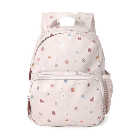 ¡La Mochila Infantil Geometric Nature Personalizable de tutete es perfecta para esos pequeños aventureros en su regreso a clases!&nbsp; esta mochila es un must-have para llevar a la escuela.&nbsp;

¿Por qué son ideales para tu peque? El tamaño pequeño es perfecto para llevar una muda y puede ser personalizado con su nombre. Además, cuenta con un bolsillo frontal para llevar cómodamente su juguete favorito. y uno lateral para poder llevar su botella de agua ¡Ideal para los más pequeños de la familia