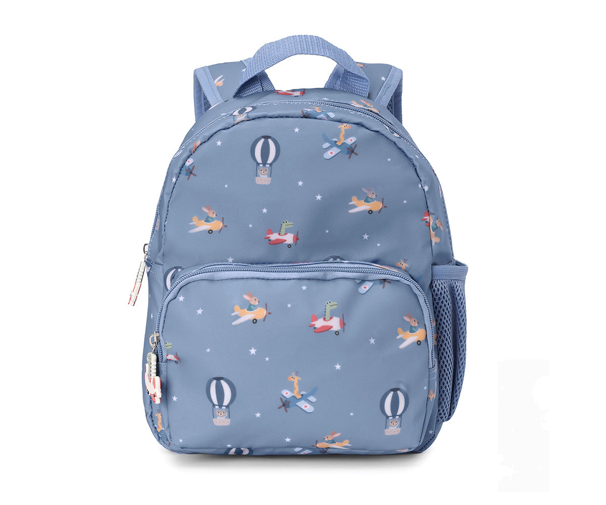 Consigue la mochila infantil Planes personalizable de Tutete en www.manodesantaoficial.es. Mochila impermeable y acolchada ideal para guardería y niños de hasta 5 años. ¡Personalízala con su nombre!