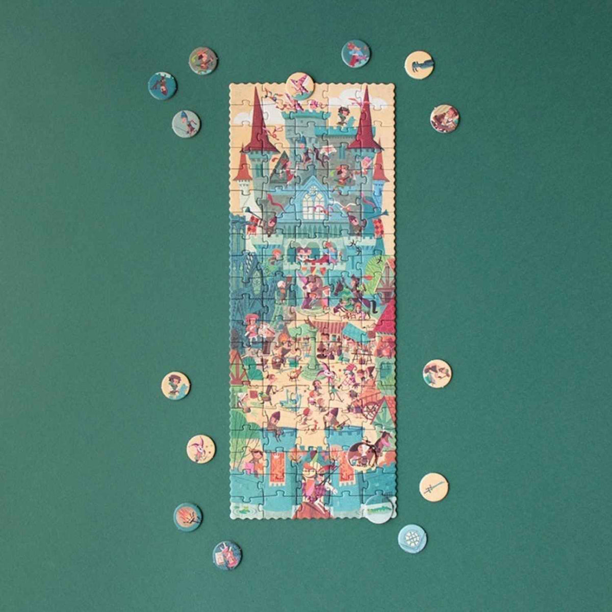 Meta description: Compra Pocket Puzzle - CASTLE: puzle medieval de 100 piezas con juego de observación y 16 fichas de búsqueda. Juguete educativo fabricado con materiales sostenibles.
