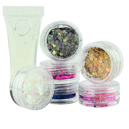 Este kit es la herramienta perfecta para familias que quieren llevar el maquillaje creativo a otro nivel sin comprometer la seguridad de la piel. Gracias a su gel imprimador incluido, la purpurina se adhiere de forma suave y duradera tanto en la cara como en el cuerpo, evitando que el brillo se disperse por todas partes.