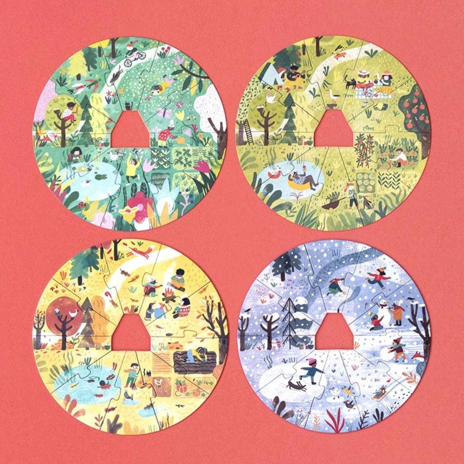  Puzzle de las 4 Estaciones Londji: Descubre el Ciclo de la Naturaleza

Puzzle Evolutivo en Capas que permite montar 4 rompecabezas de 10 piezas uno sobre otro.

Materiales Sostenibles de alta calidad: madera de abedul, papel FSC y cartón reciclado.

Aprendizaje sobre el Entorno ayudando a los niños a entender los cambios naturales de cada estación. 