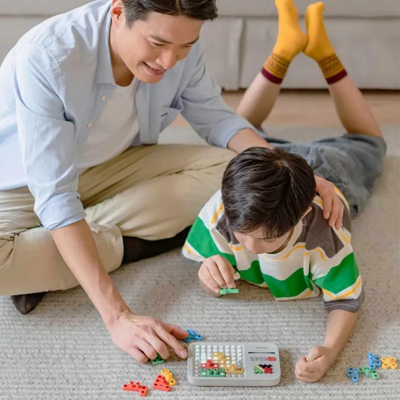 Super Blocks – Juego de construcción interactivo para mentes curiosas

Edad recomendada: A partir de 5 años
Medidas aproximadas: Juego de sobremesa
Incluye: Bloques de construcción + acceso a app con retos
Funciona con: 2 pilas AA (no incluidas)