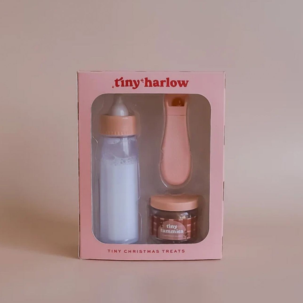 Set de Navidad Tiny Tummies – Candy Cane Crunch 🎄🍬
Edad recomendada: A partir de 3 años
Incluye: 1 tarro de comida con cuchara mágica + 1 biberón mágico
Presentación: Caja regalo navideña