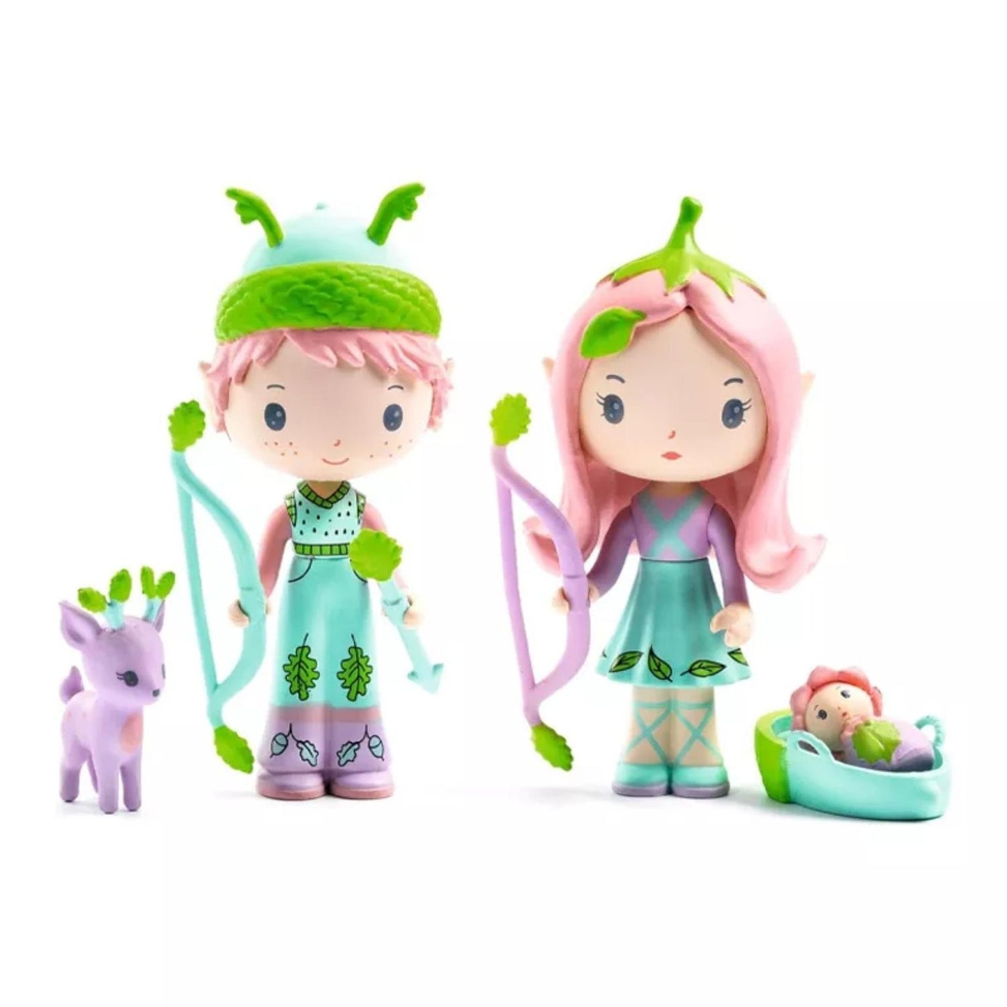 Explora el mundo de Tinyly con Lily & Sylvestre. Set de figuras élficas articuladas con su bebé y ciervo Polo. Ideal para fomentar la imaginación en niños de 4 a 9 años.

¡Descubre el mundo coleccionable de las Tinyly! Figuritas llenas de magia, siempre acompañadas de un pequeño y entrañable compañero, con las que podréis vivir infinitas historias en un mundo lleno de dulzura. Conoce a Lily y Sylvestre, dos elfos junto a su adorable bebé y su ciervo inseparable Polo. Juega junto a las demás muñecas, casitas