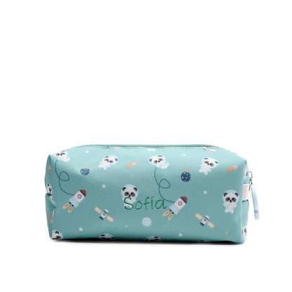 Artículos para la Vuelta al Cole Tutete bordados con el nombre de tu peque en www.manodesantaoficial.es. Personalización única, máxima calidad y envío rápido en 24h.