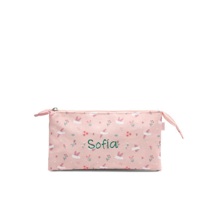 Artículos para la Vuelta al Cole Tutete bordados con el nombre de tu peque en www.manodesantaoficial.es. Personalización única, máxima calidad y envío rápido en 24h.