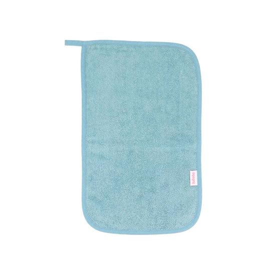 Compra la toalla escolar personalizable Iceberg Tutete en Mano de Santa. Toalla escolar de rizo 100% algodón con cinta para colgar y nombre bordado, perfecta para la vuelta al cole.